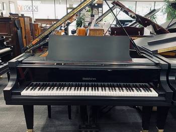 Nearly new Redmond Pianos For Sale in WA near 98008