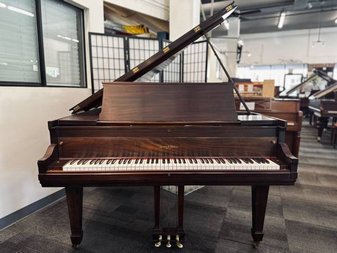Large inventory of Bothell pianos available in WA near 98011